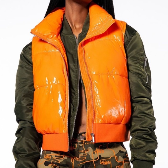 Trench, Bomber and Puffer Vest - Picture 3 of 3